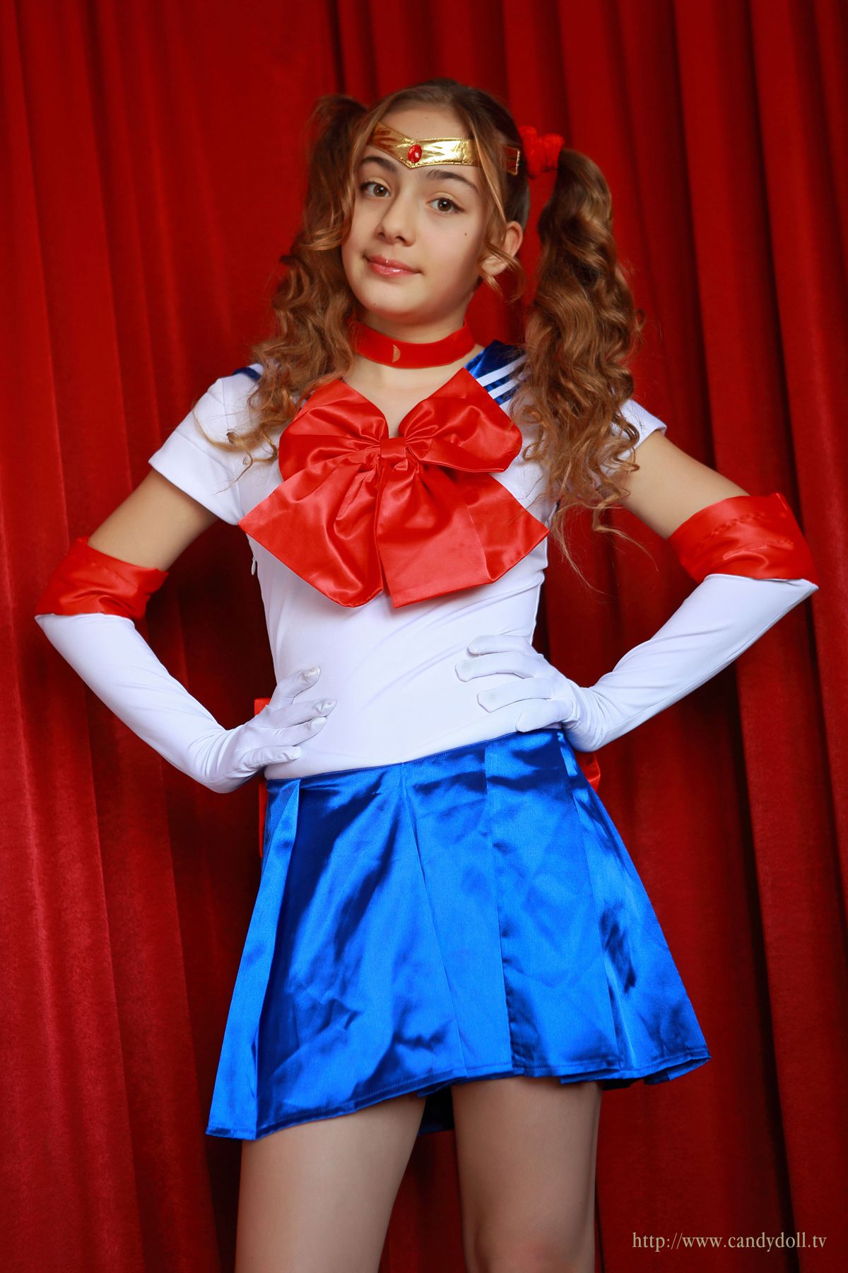 [100P+1V] KhloeR精品写真视频第十五弹