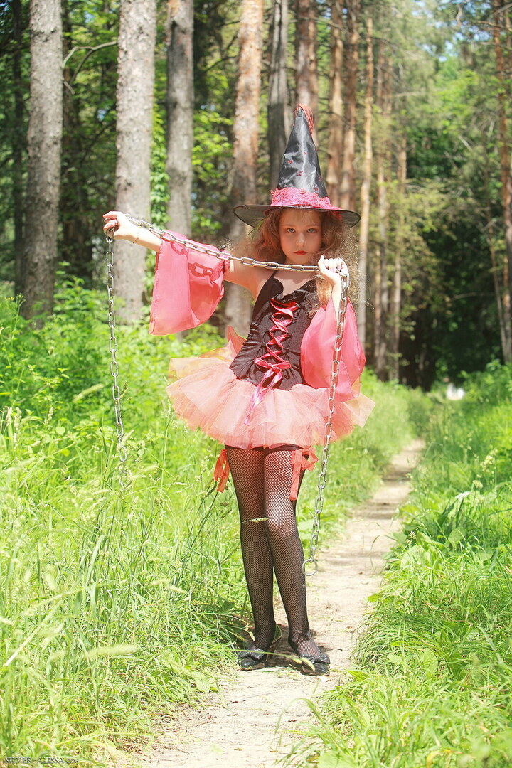 [81P] Alissa精美套图第五弹(81P)